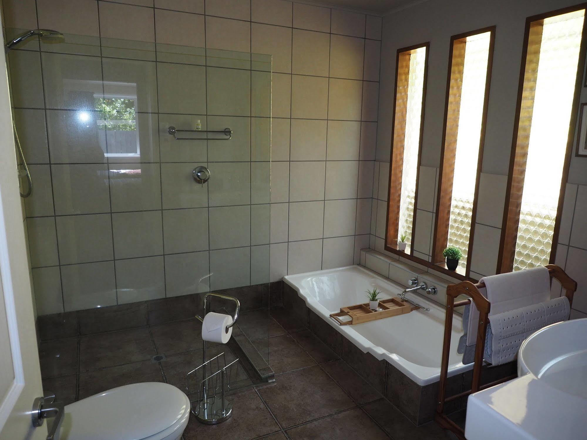 Sounds Vista B&B Пиктон Экстерьер фото
